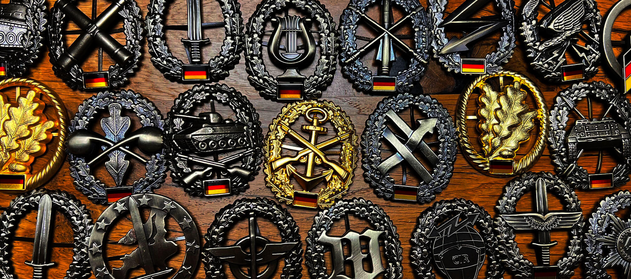 Barettabzeichen aller Truppen der Bundeswehr