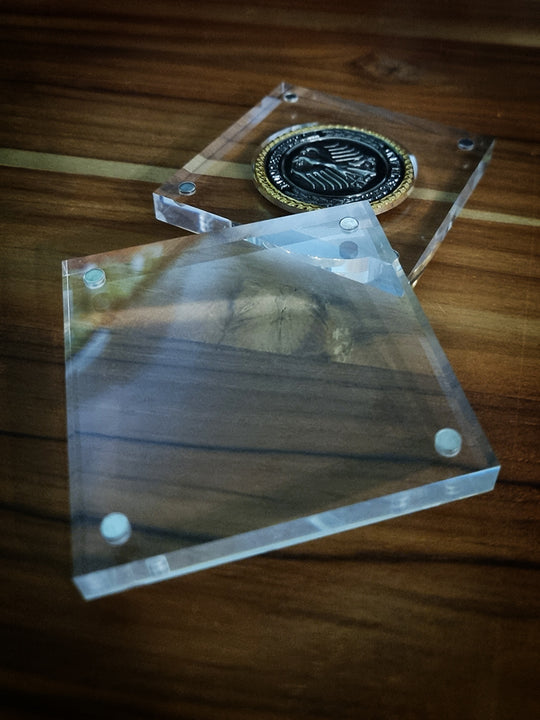 "The Frame" Premium Coin Ständer