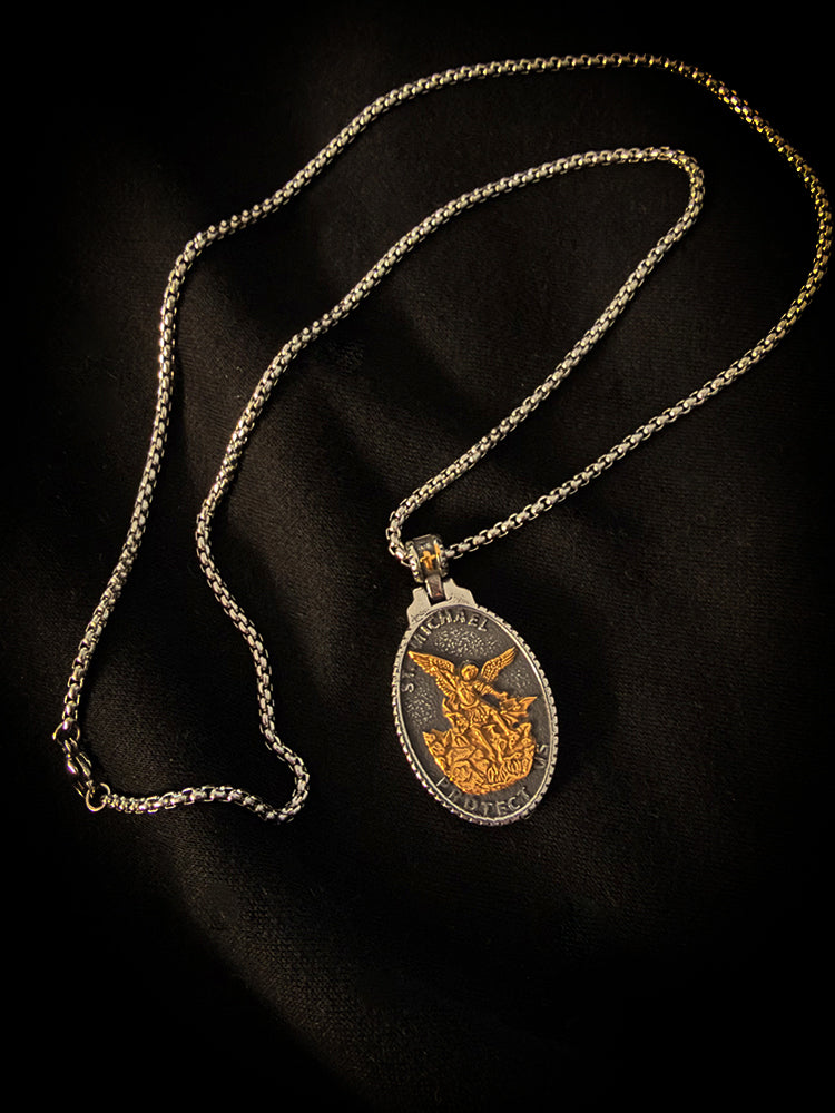 "St. Michael - Protect us" Halskette