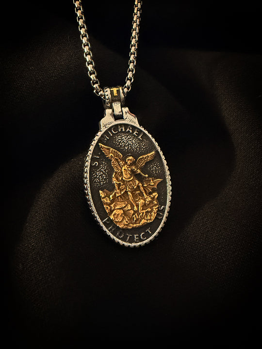 "St. Michael - Protect us" Halskette