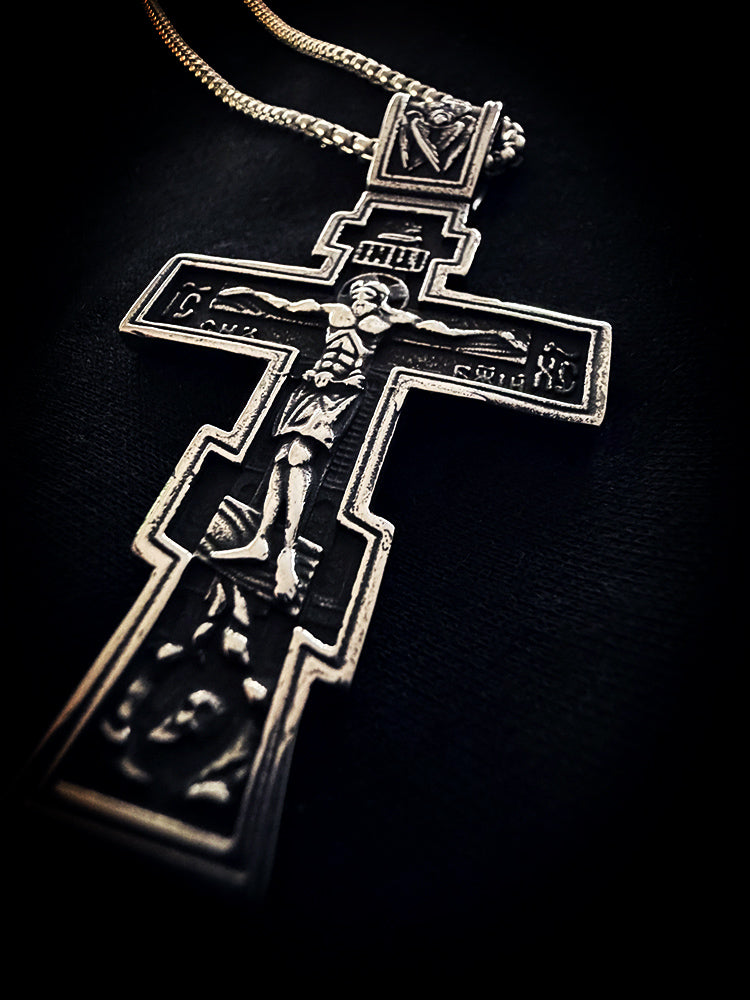 "Cross of Faith" Halskette