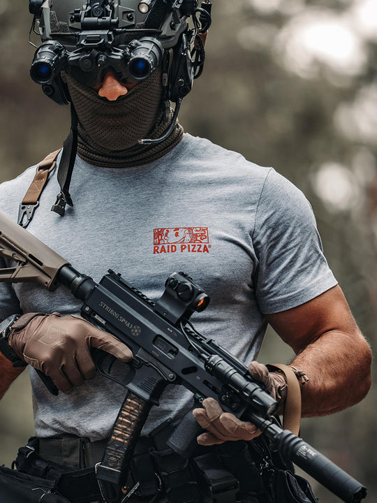 "RAID PIZZA" Premium Shirt